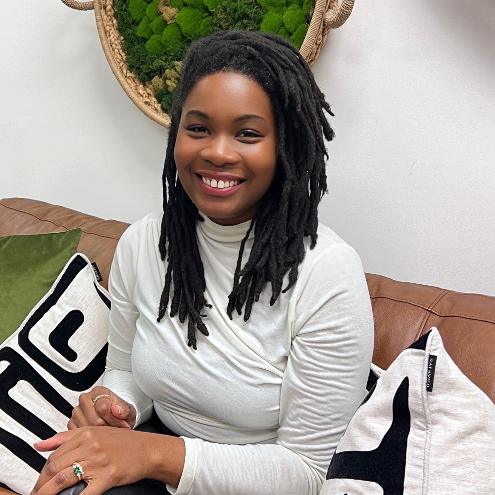 Meet your Posher, Latrice